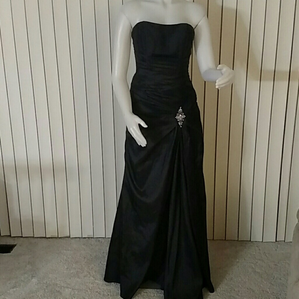 Alexia designs